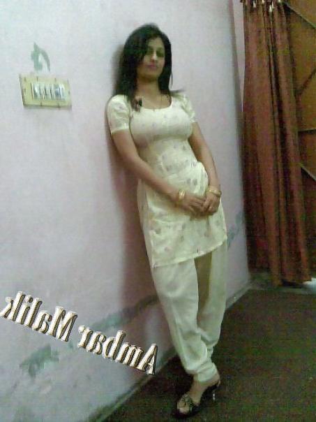 11P Lovely Desi girls