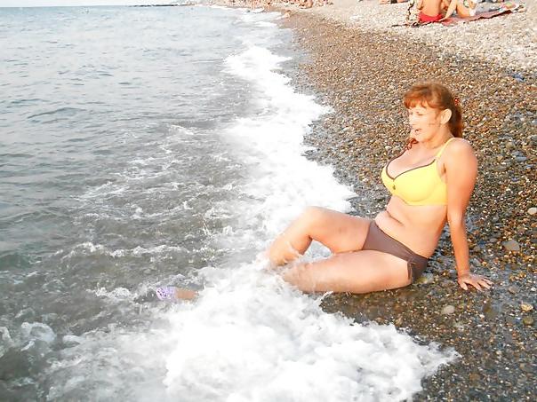 9P Busty Russian Woman 2062