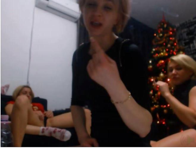 25P Horny college lesbians playing
