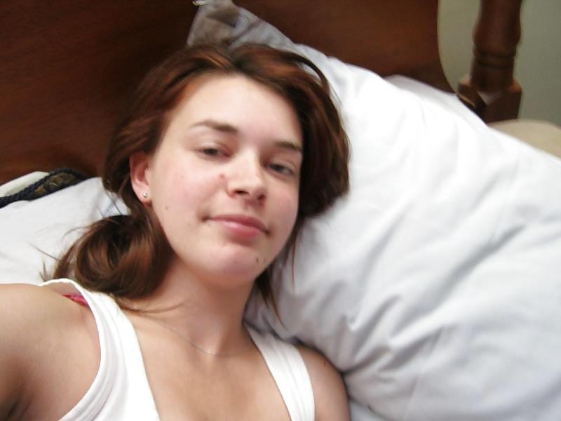 12P Self shot - Amateur girl #31