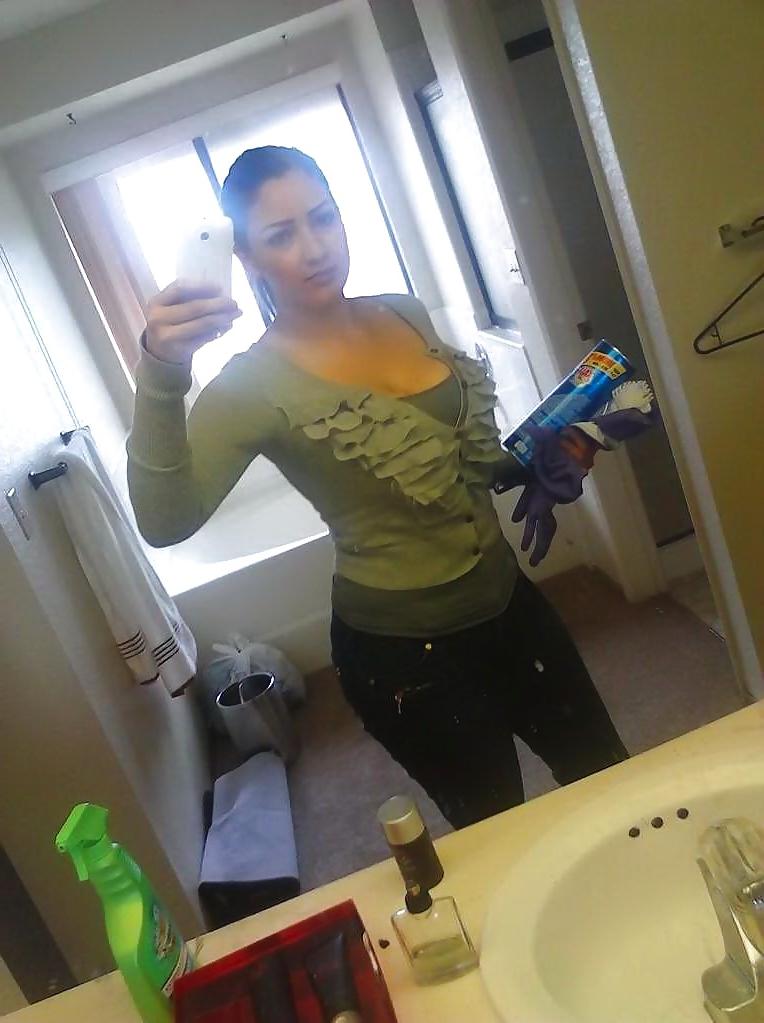 25P Self shot - Amateur girl #32