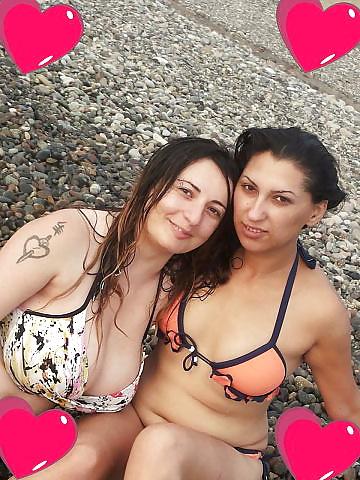 15P Busty Russian Woman 2065