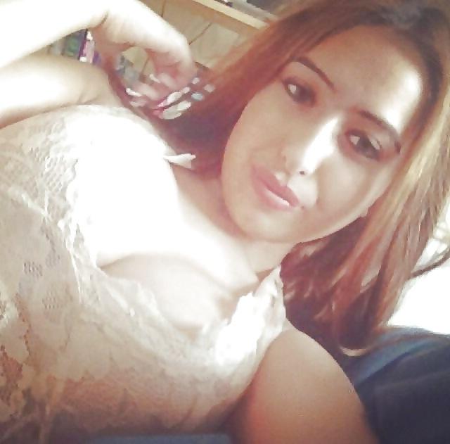 25P DESI SLUTS PLEASE COMMENT DIRTY AND DEGRADE  xxx