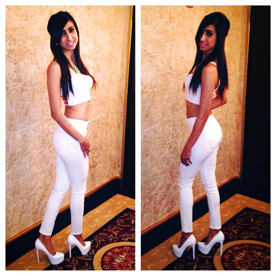25P DESI SLUTS PLEASE COMMENT DIRTY AND DEGRADE  xxx