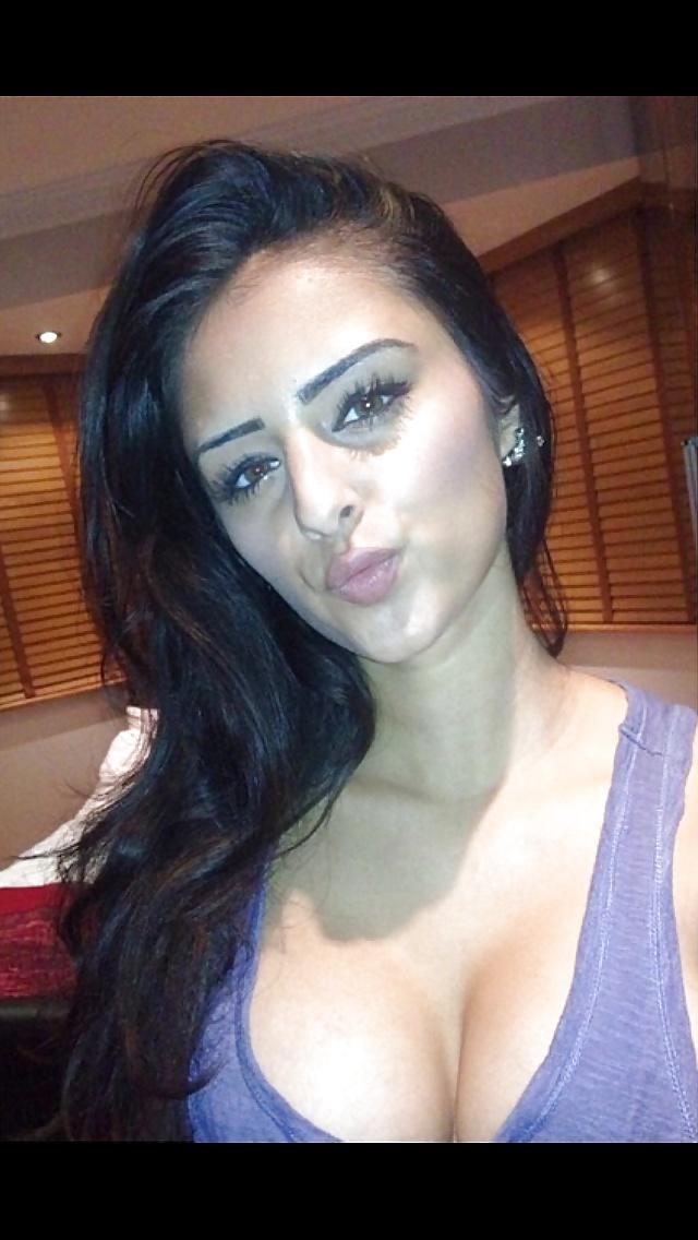 25P DESI SLUTS PLEASE COMMENT DIRTY AND DEGRADE  xxx