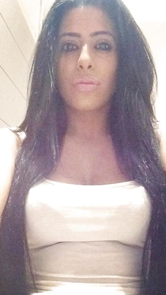 25P DESI SLUTS PLEASE COMMENT DIRTY AND DEGRADE  xxx