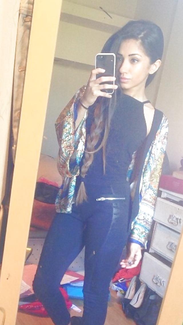 17P DESI PAKI INDIAN TWIN SLUT NOT sisterS FOR COMMENTS XXX