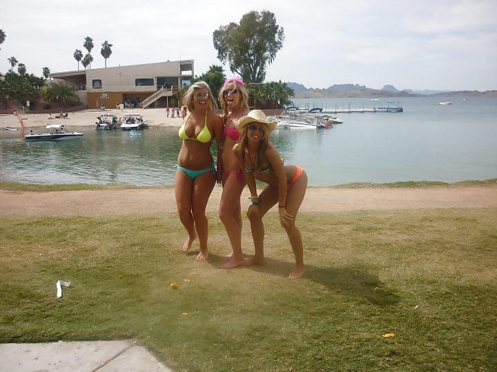 25P Slutty sorority girls on Spring Break.