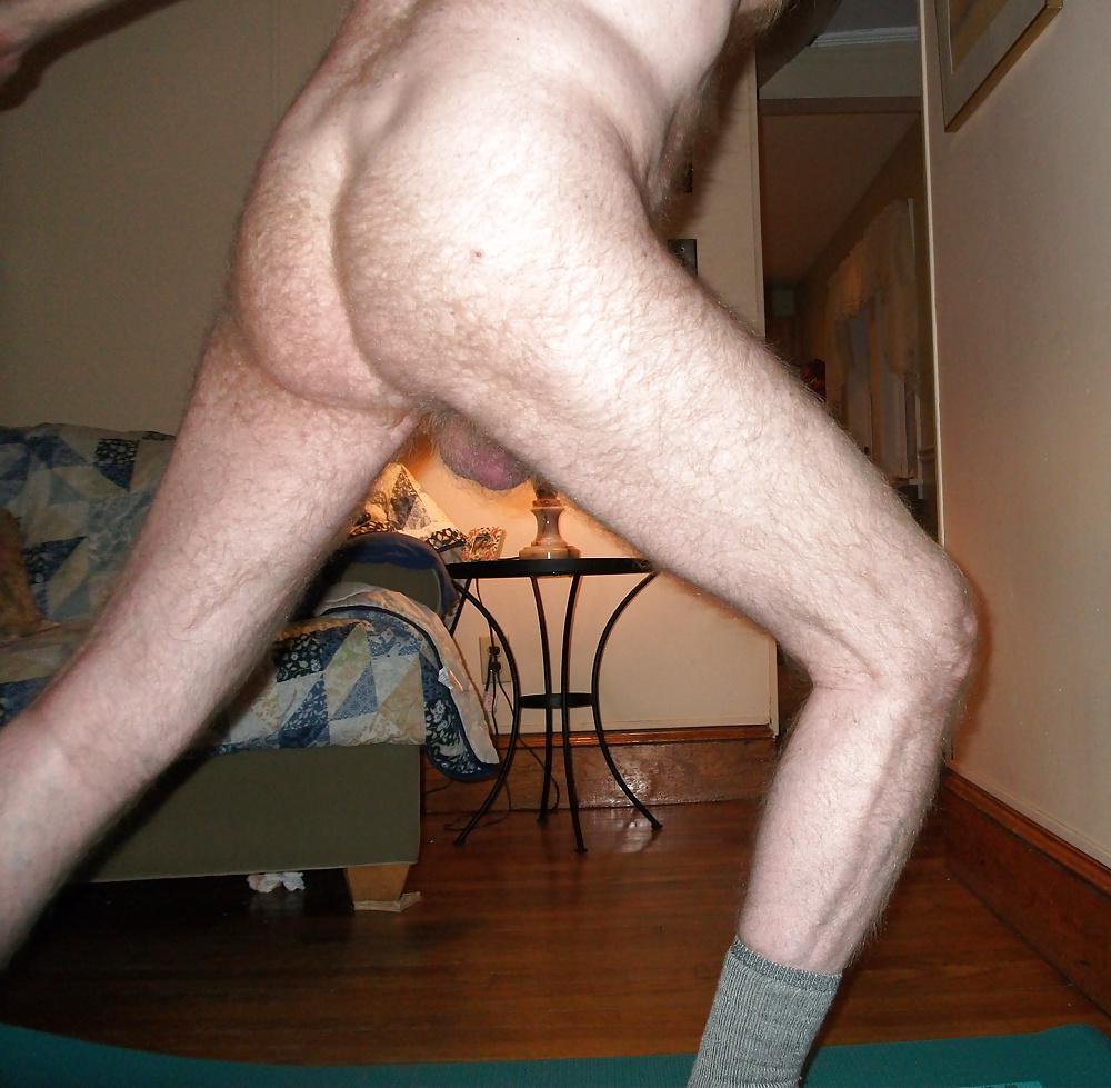 10P Old man exercise