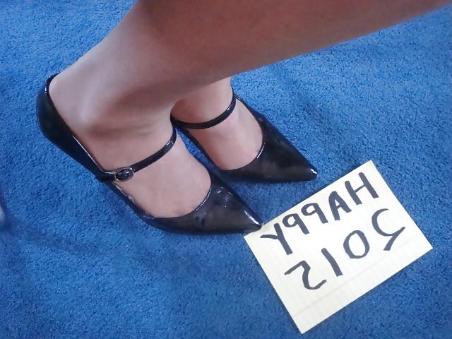 23P Happy New Year from Sexy Shoes Missy