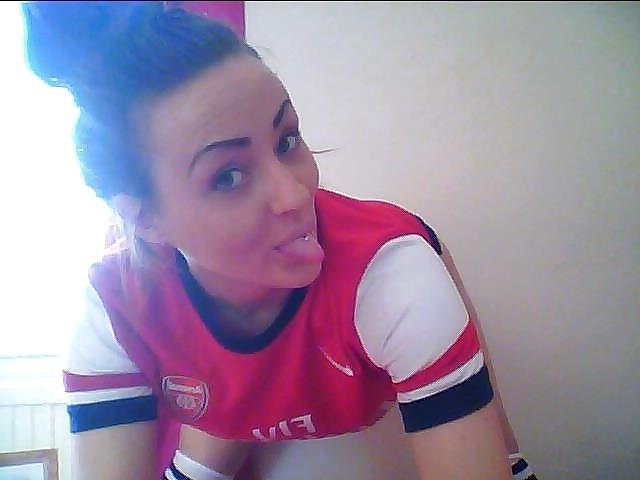25P Self shot Chav is HOT HOT HOT