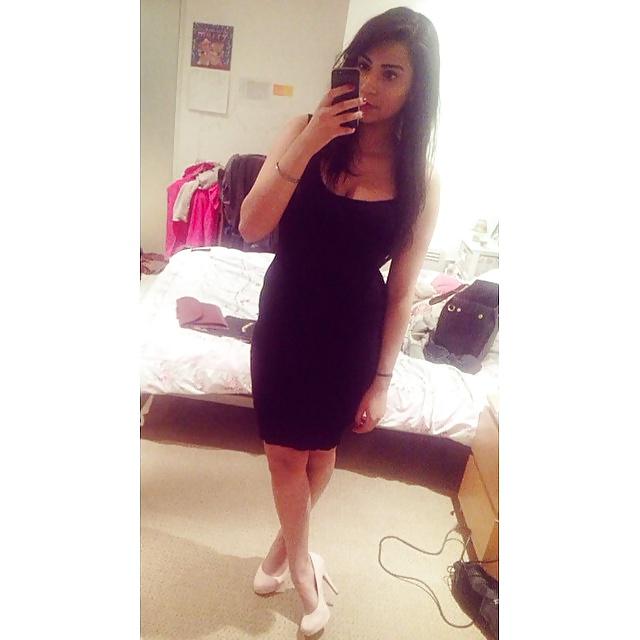 25P INDIAN DESI PUNJABI PAKI HINDU HINDI BENGALI SIKH SLUT SEXY