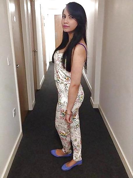25P INDIAN DESI PUNJABI PAKI HINDU HINDI BENGALI SIKH SLUT SEXY