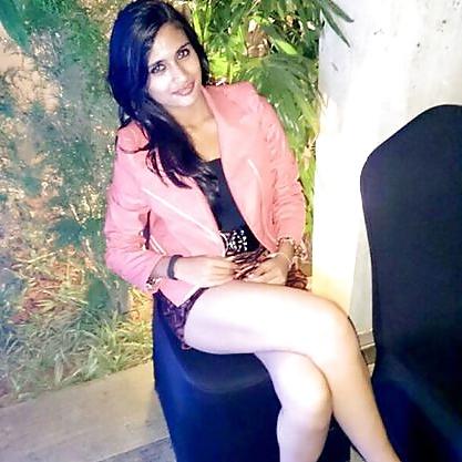 25P DESI TEENS