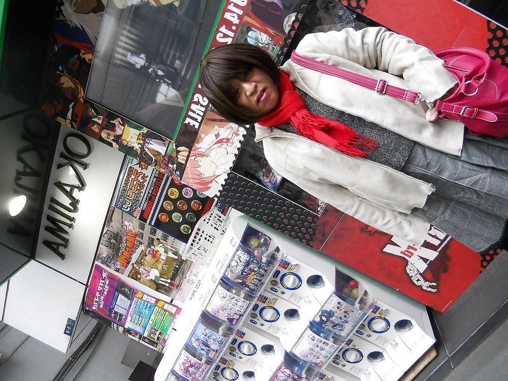 14P Happy new year in Tokyo akiba and Taishakuten