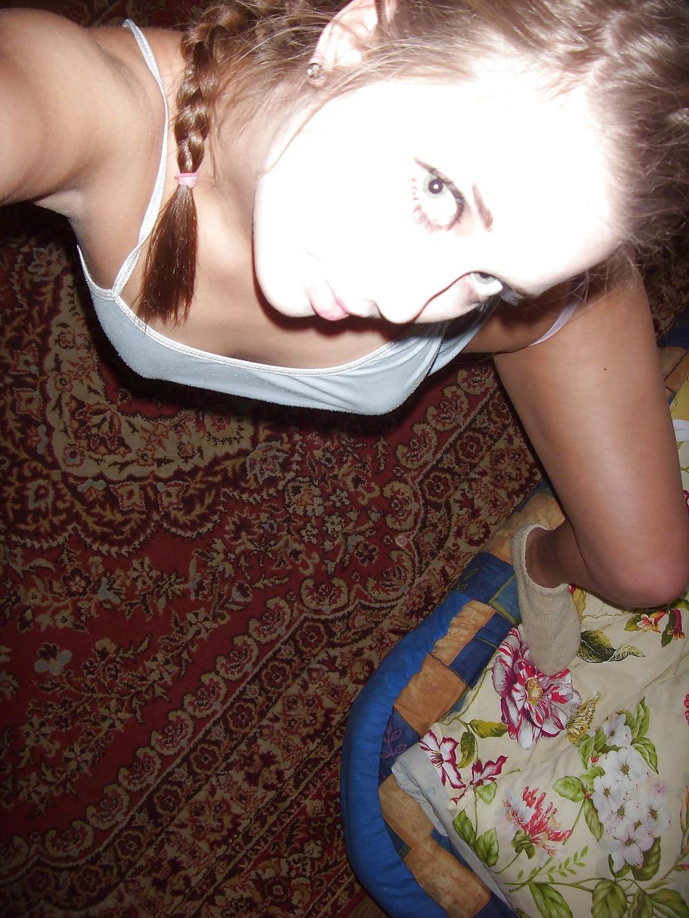 25P Self shot - Amateur girl #43