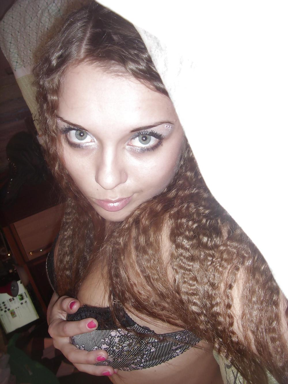 25P Self shot - Amateur girl #43