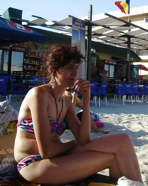 25P Spy beach summer mature romanian