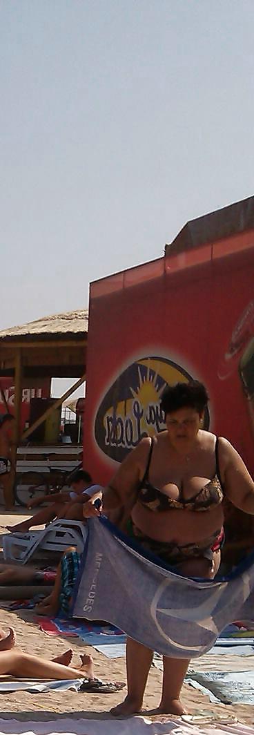 25P Spy beach summer mature romanian
