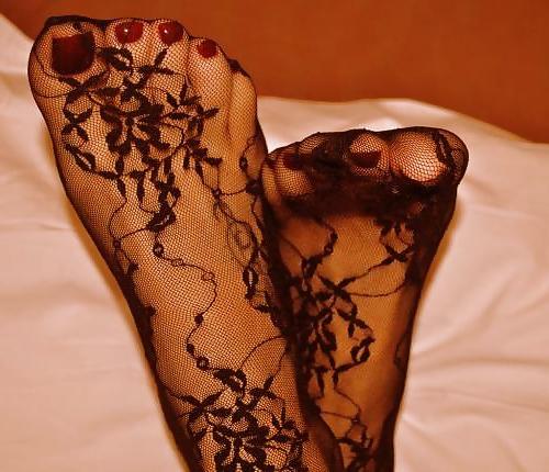 25P Nylon Beauty ( pantyhose, stockings ,feet legs ,sexy girls)