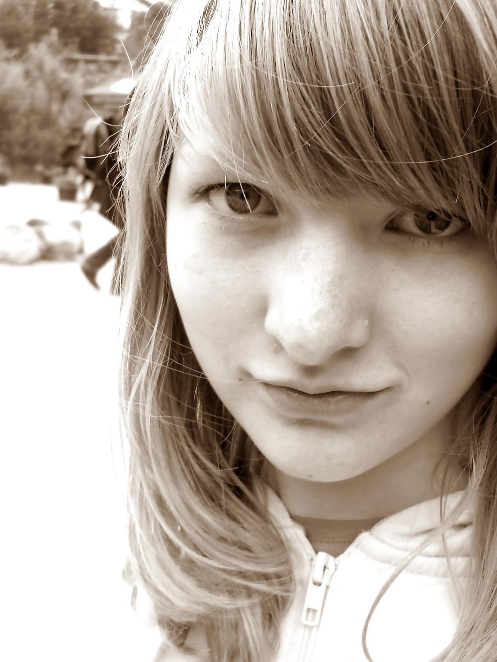25P Self shot - Amateur girl #54