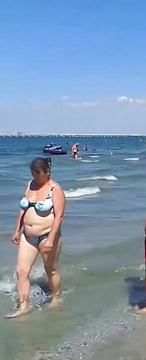25P Spy sexy mature beach summer romanian