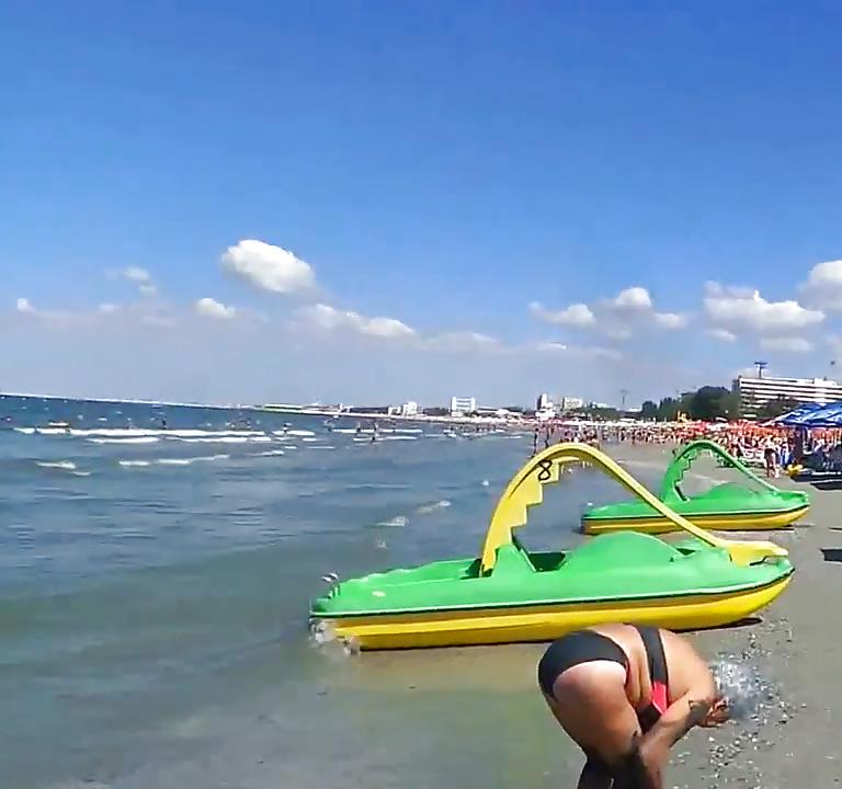 25P Spy sexy mature beach summer romanian