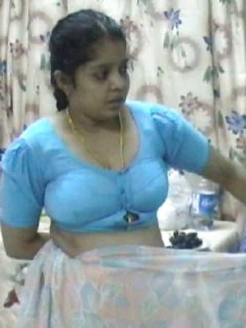 25P KAMINI AUNTY-INDIAN DESI 