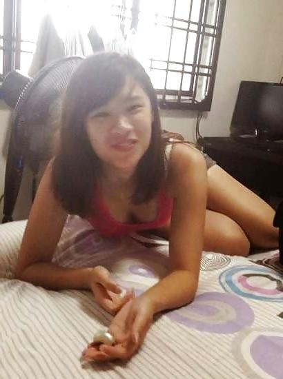 25P SG girls downblouse