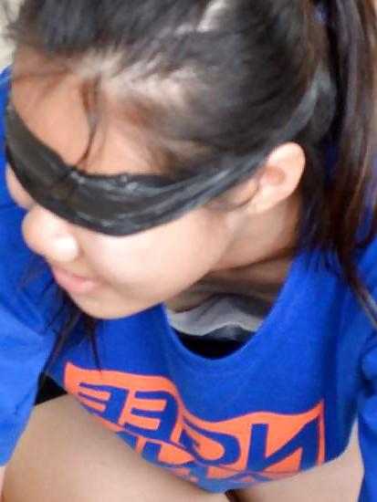 25P SG girls downblouse