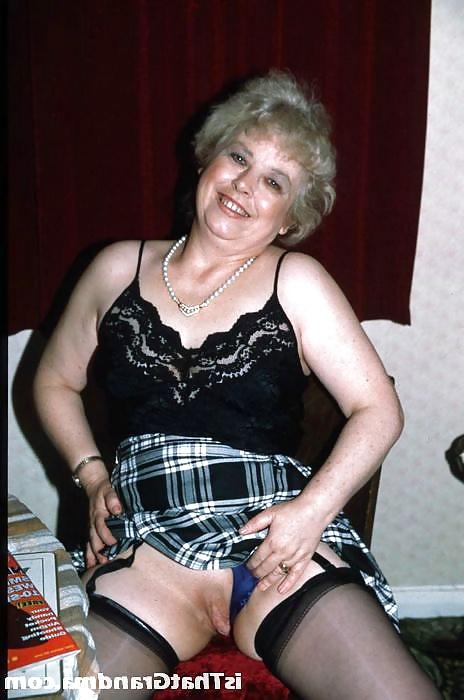 25P Granny 31