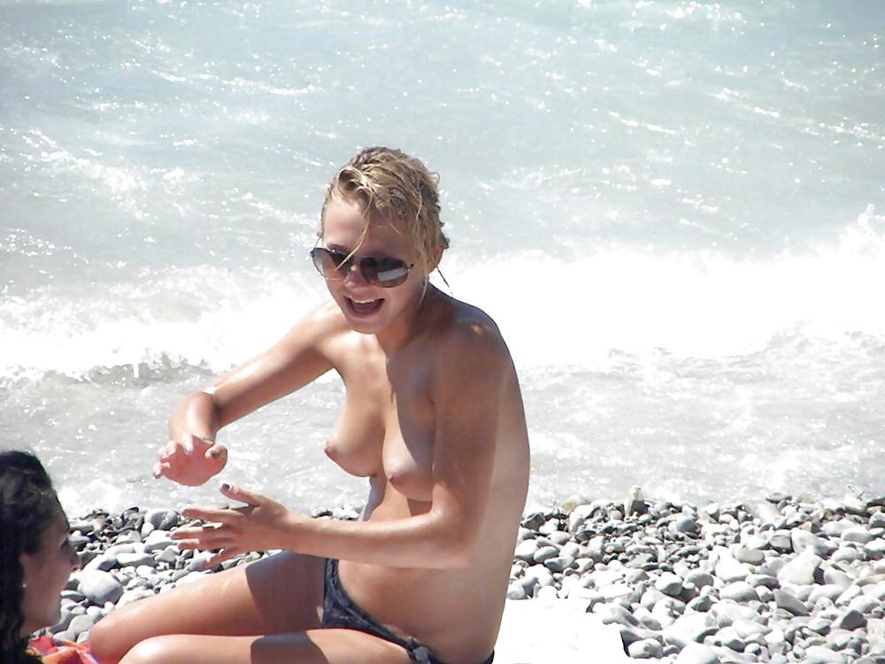 25P The beach 289