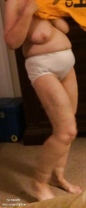 22P Some nice granny panties