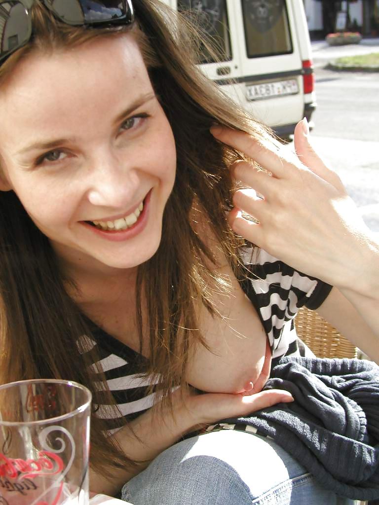 25P Exposed Slut Wife 385