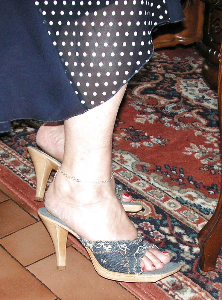 16P Vanessa,a 65 y.o Italian granny