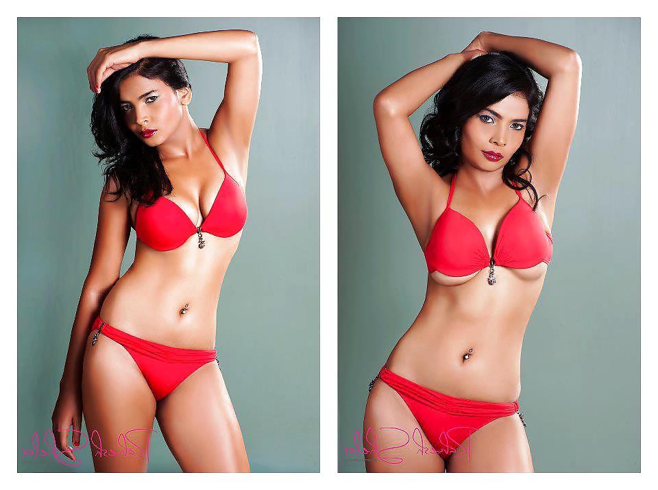25P Desi Showing Assets 32