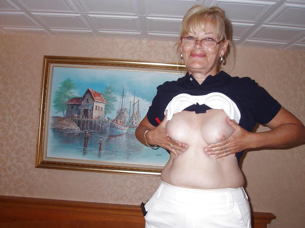 25P Matures Porn 06