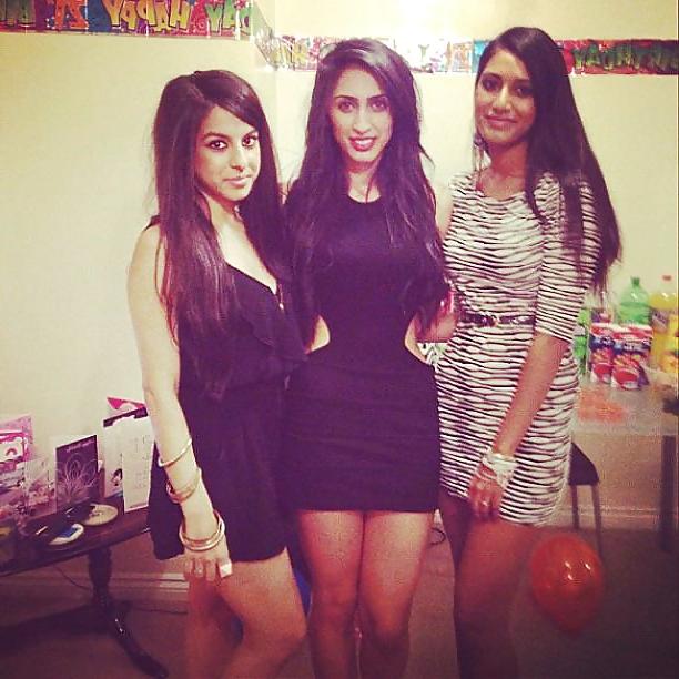 25P Paki Indian Desi Sikh Bengali Arab Mix Wankbank