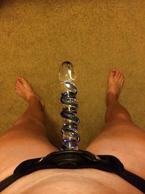 20P On your Knees Darling