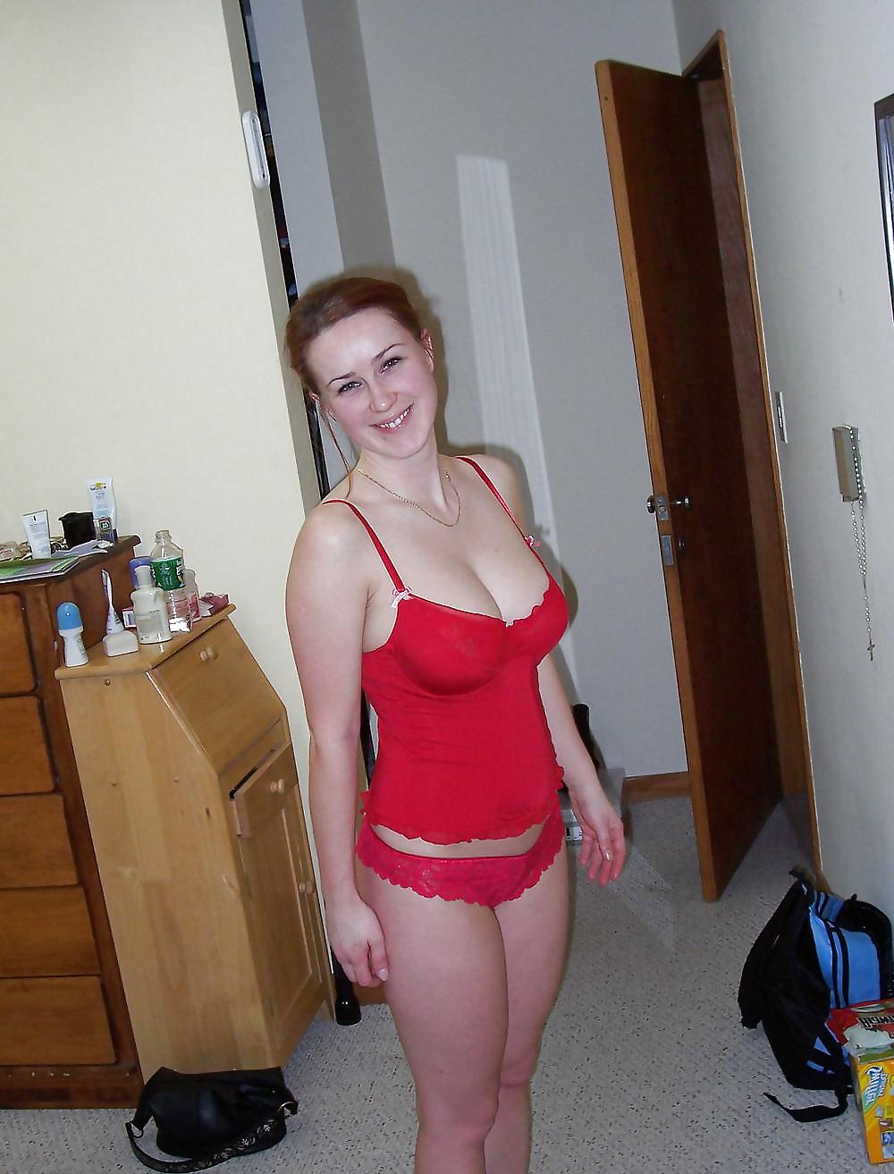 25P Love woman in red