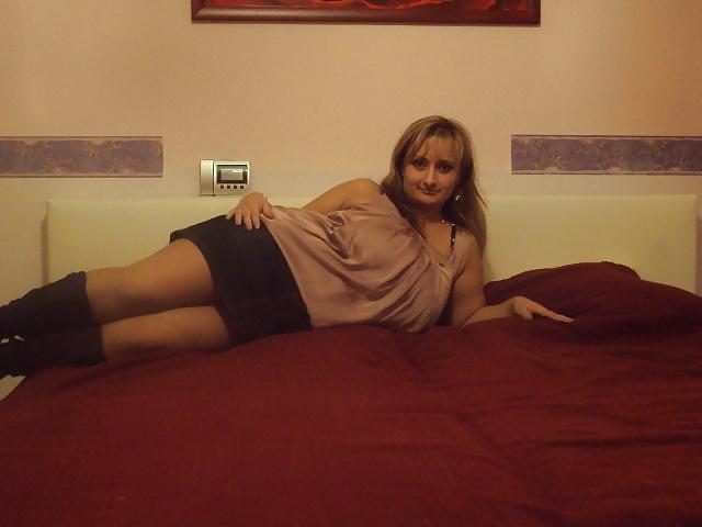 12P Busty Russian Woman 2106
