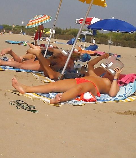 4P Beach girl