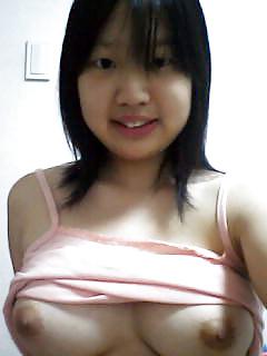 25P Young japanese girls who love to show 8