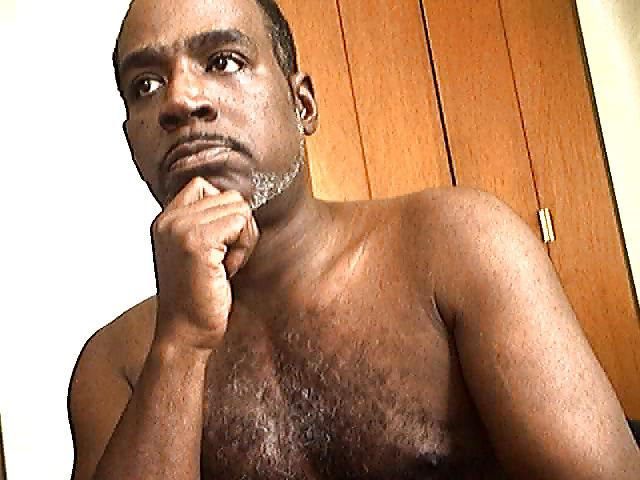9P I need a open-minded woman