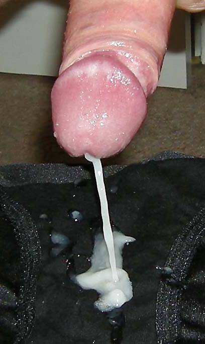25P Cumshots on pantys