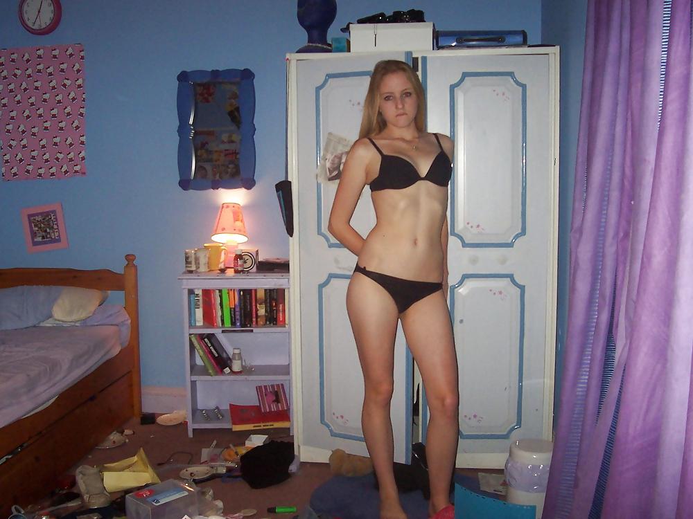 20P I would lick every inch of that body