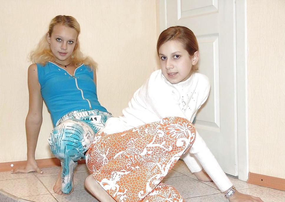 15P Two young lesbians