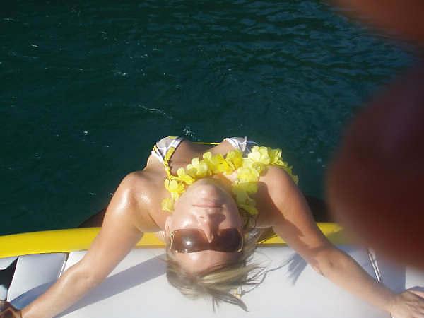 10P Out on the lake