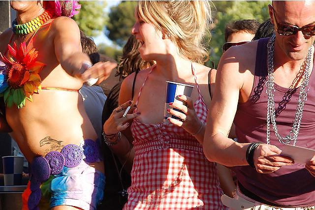 15P Downblouse 001