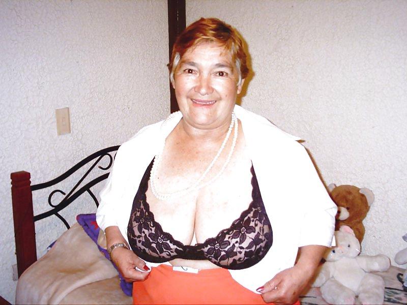 25P Colombian granny Bell (first set)